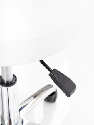 Стул мастера ПРИЗМА высокий, на колесиках, со спинкой, белый