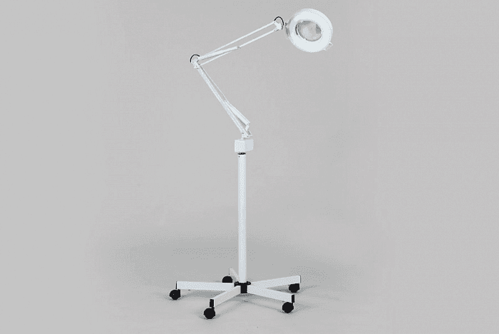 Критерии выбора лампы-лупы