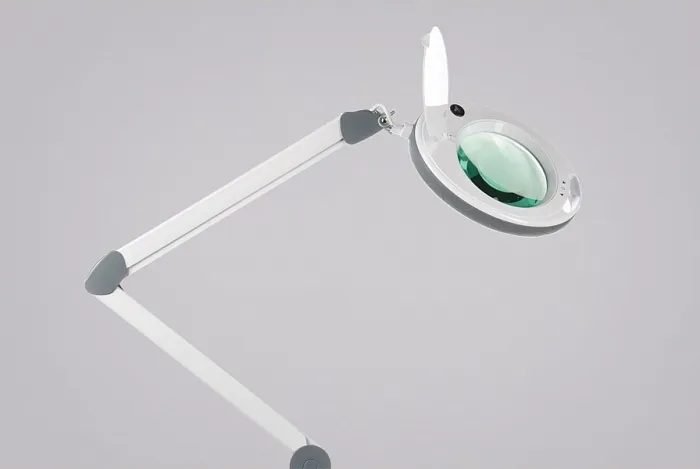 Лампа-лупа ЛЛ-3 на струбцине, косметологическая с регулировкой