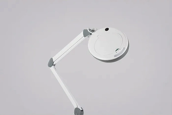 Навигация для фото Лампа-лупа ЛЛ-3 на струбцине, косметологическая с регулировкой